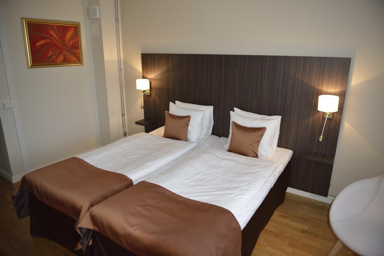 Hotell Nova Karlstad Extérieur photo